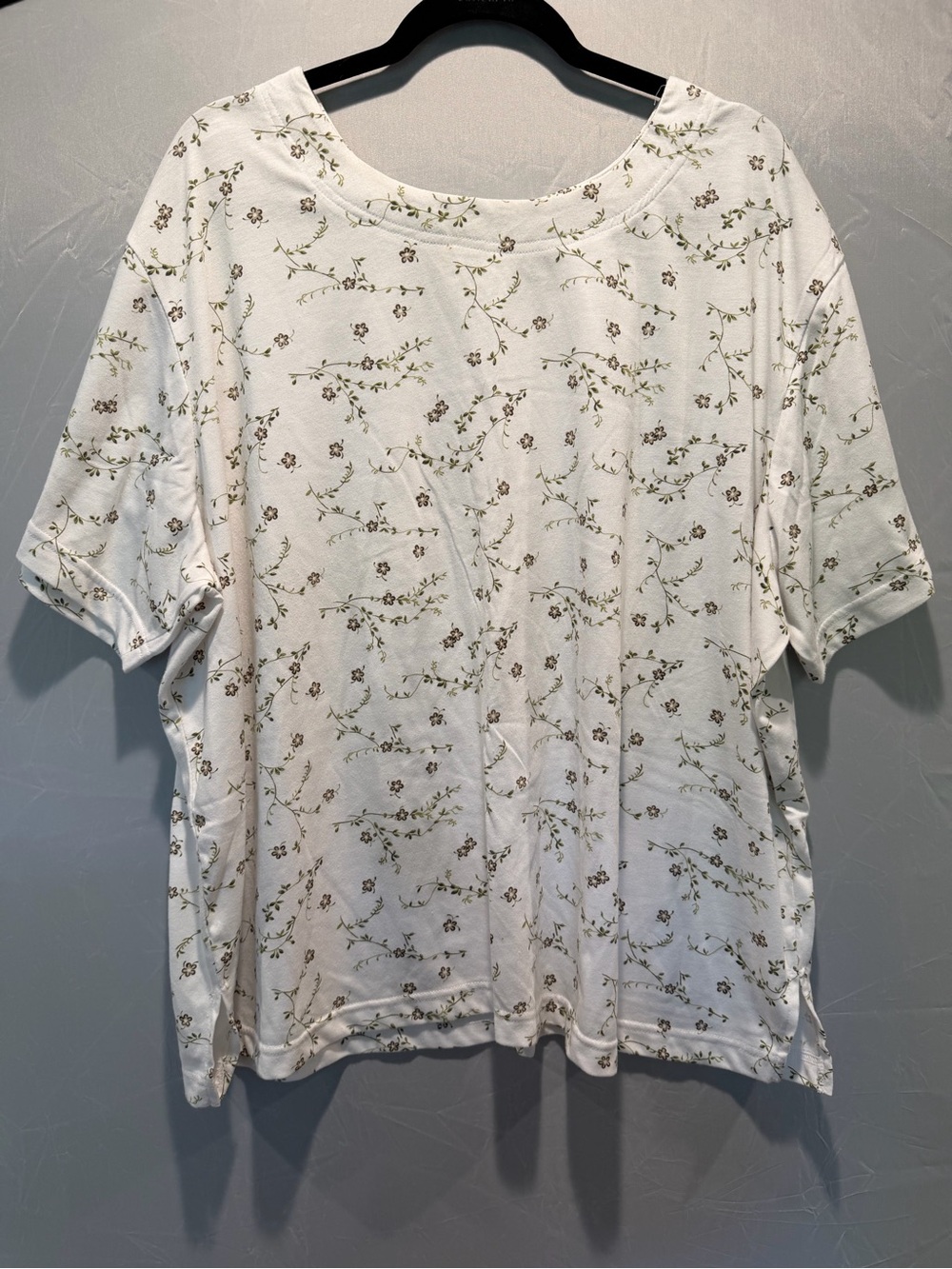 Bonnie Evans Plus White Floral Vine Tee Size 3X